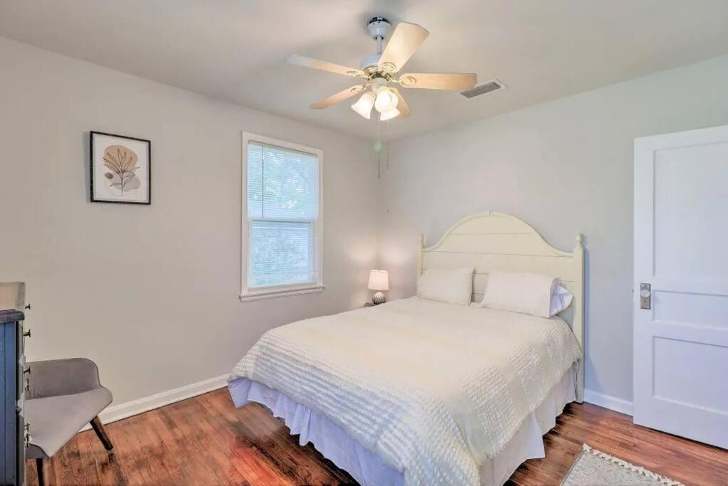 Pool Home Sleeps 6 With Large Fenced Yard Jacksonville Exterior foto