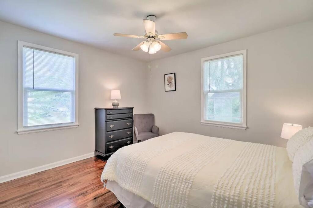 Pool Home Sleeps 6 With Large Fenced Yard Jacksonville Exterior foto